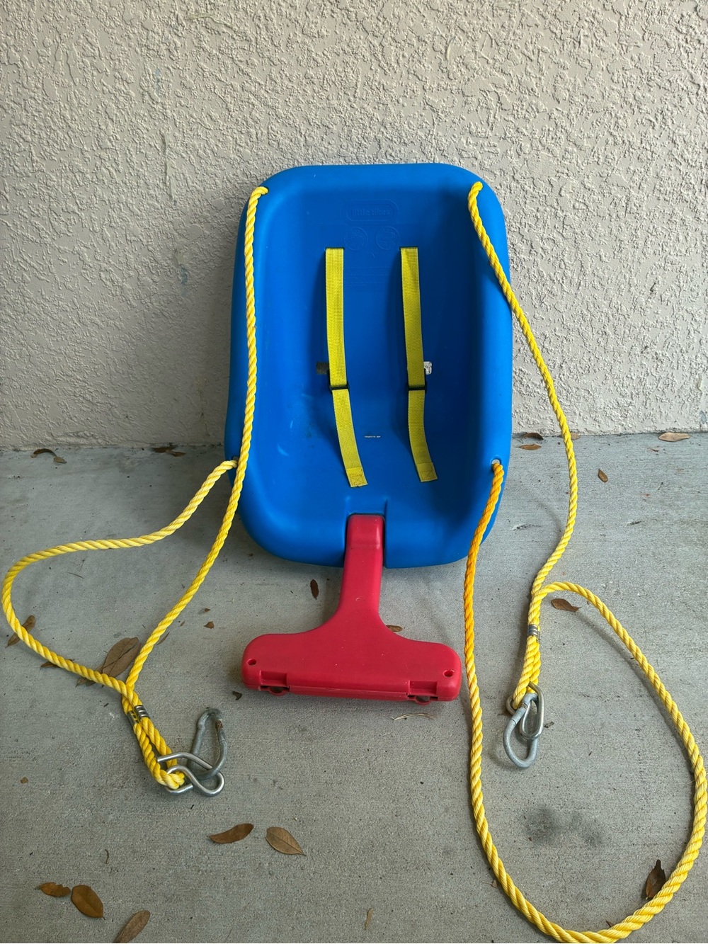 Kids Blue and Red Outdoor Swing Seat with Yellow Ropes
